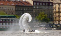 Salto with  Flyboard